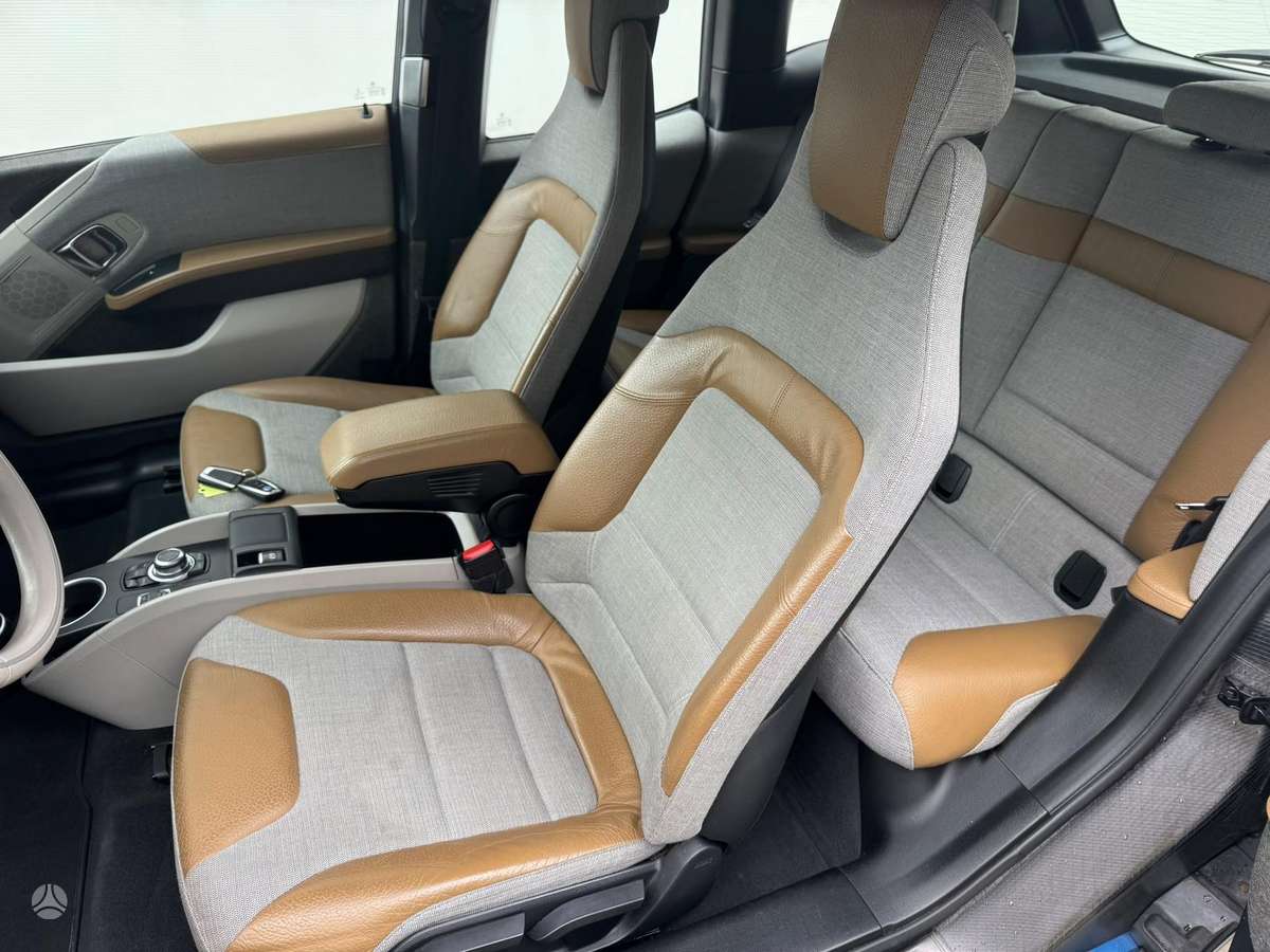 BMW i3, 22 kWh, hatchback
