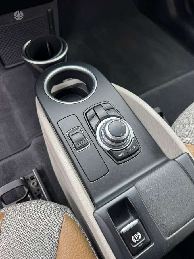 BMW i3, 22 kWh, hatchback