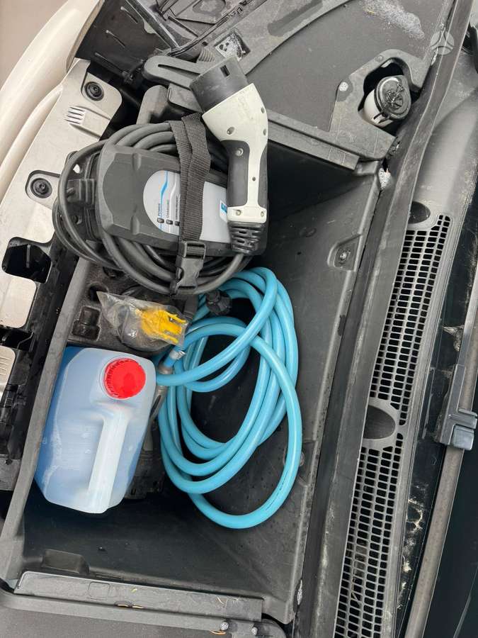BMW i3, 22 kWh, hatchback