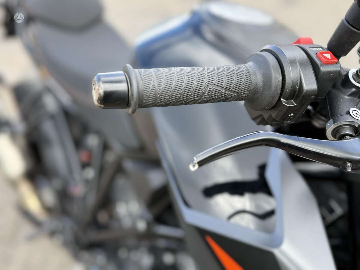 KTM Super Duke 1301cc, street / classic