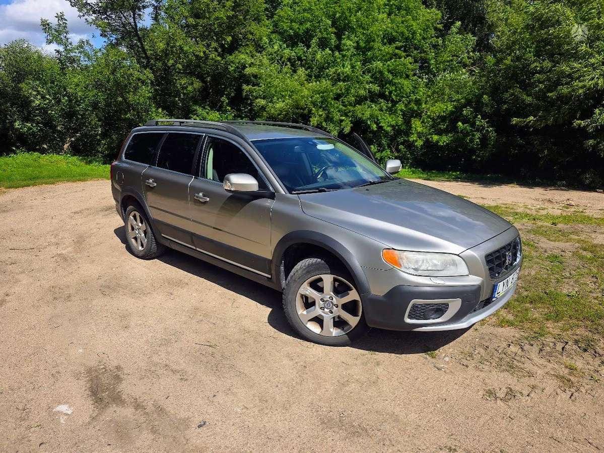 Volvo XC70, 2.4 l., Универсал