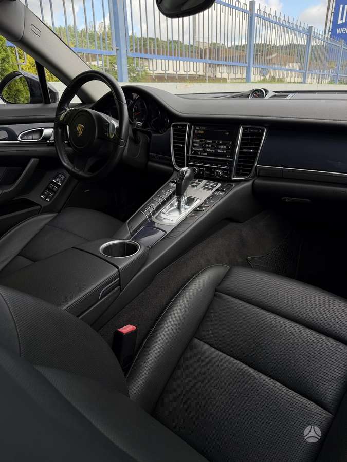 Porsche Panamera, 3.6 l., hatchback