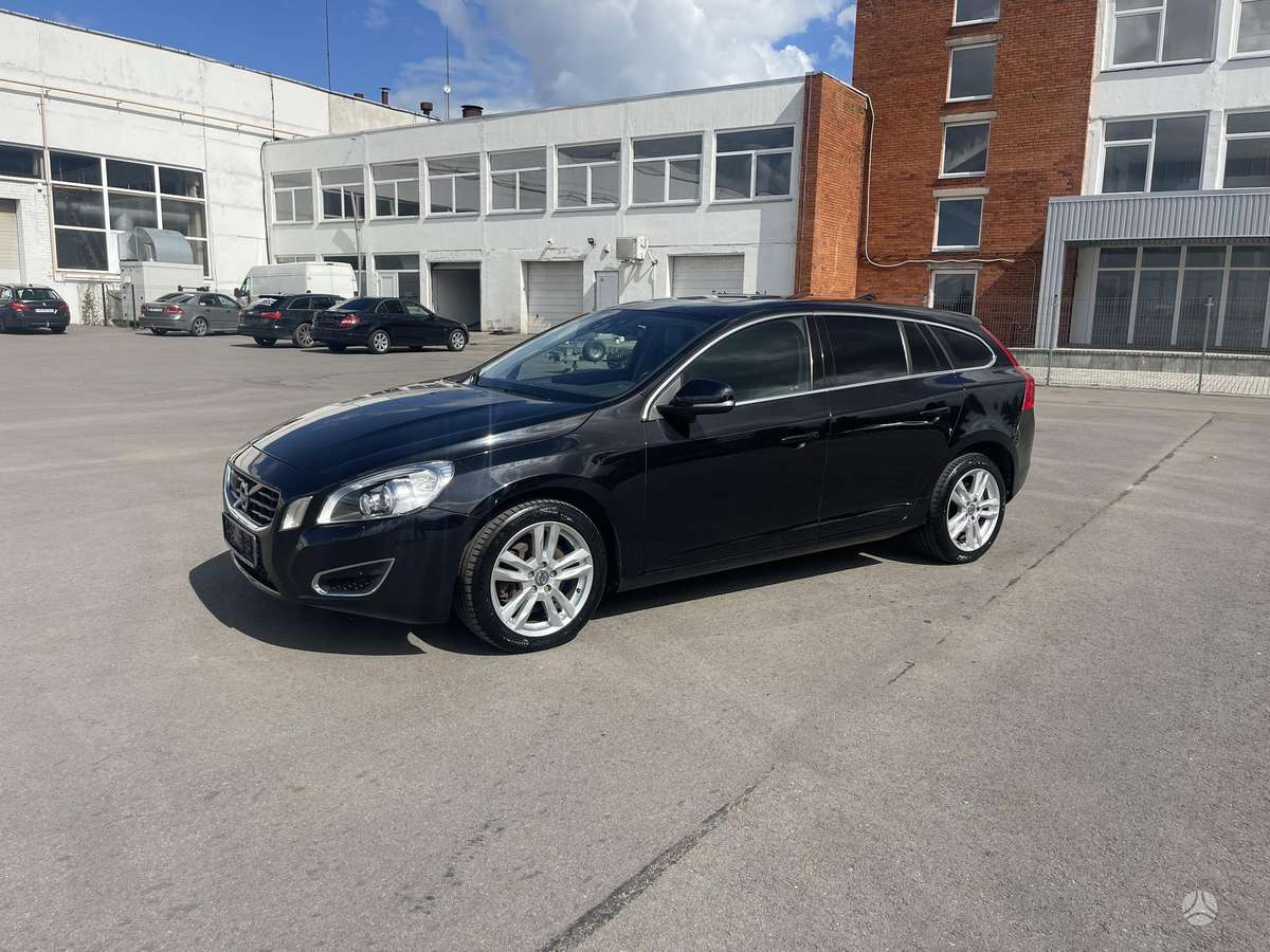 Volvo V60, 2.4 l., Универсал