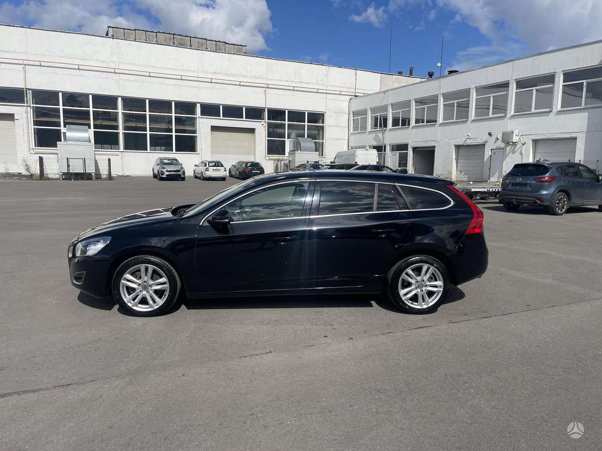 Volvo V60, 2.4 l., Универсал