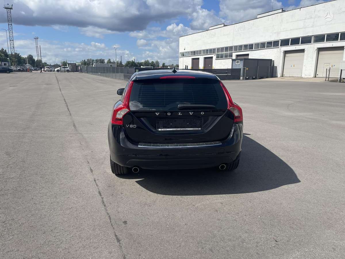 Volvo V60, 2.4 l., Универсал