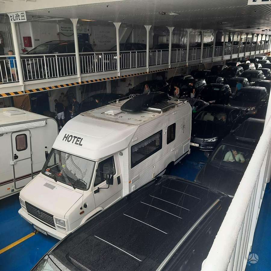 Peugeot J5, campers