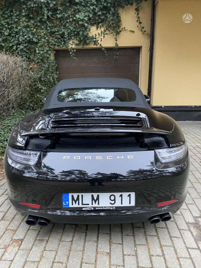 Porsche 911 - 4