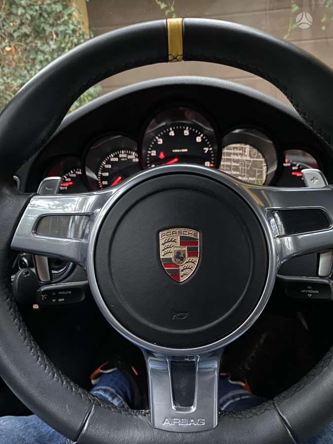 Porsche 911 - 12