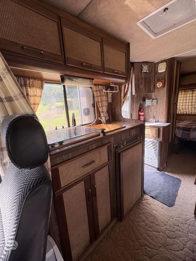 Peugeot J5, campers