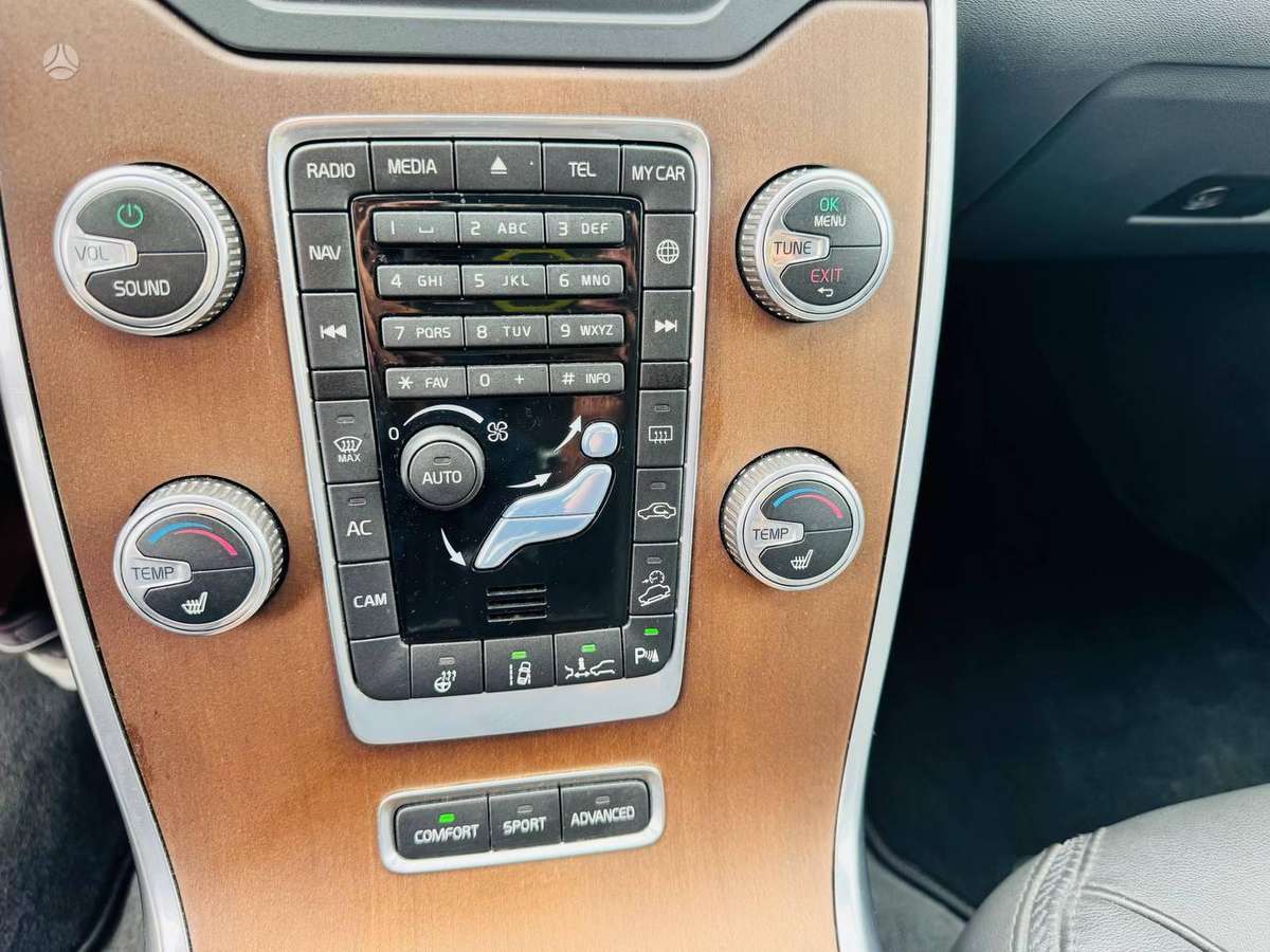 Volvo XC70, 2.4 l., Универсал