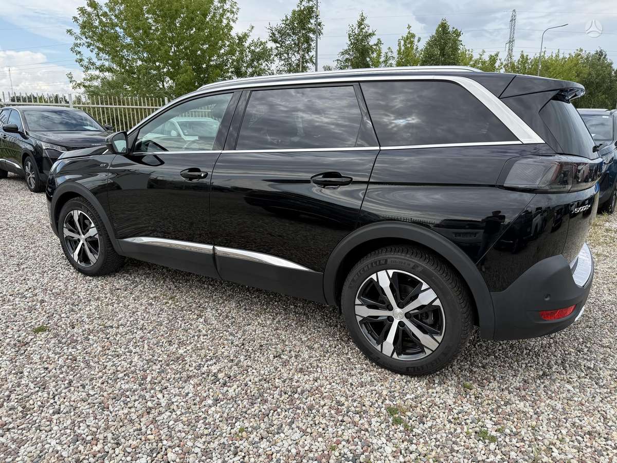 Peugeot 5008 - 5