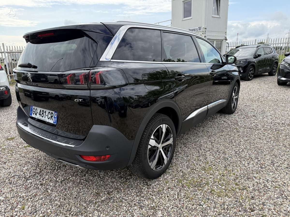 Peugeot 5008 - 11
