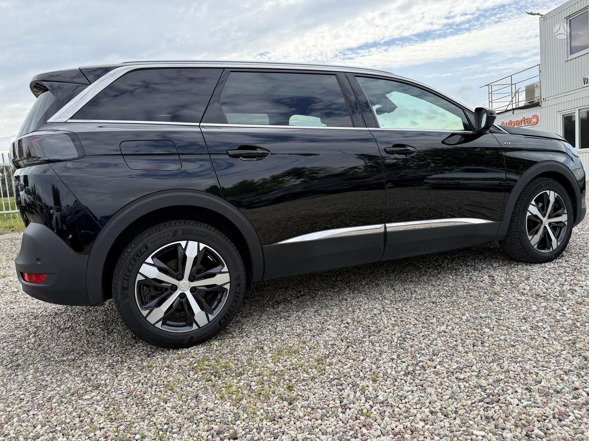 Peugeot 5008 - 12