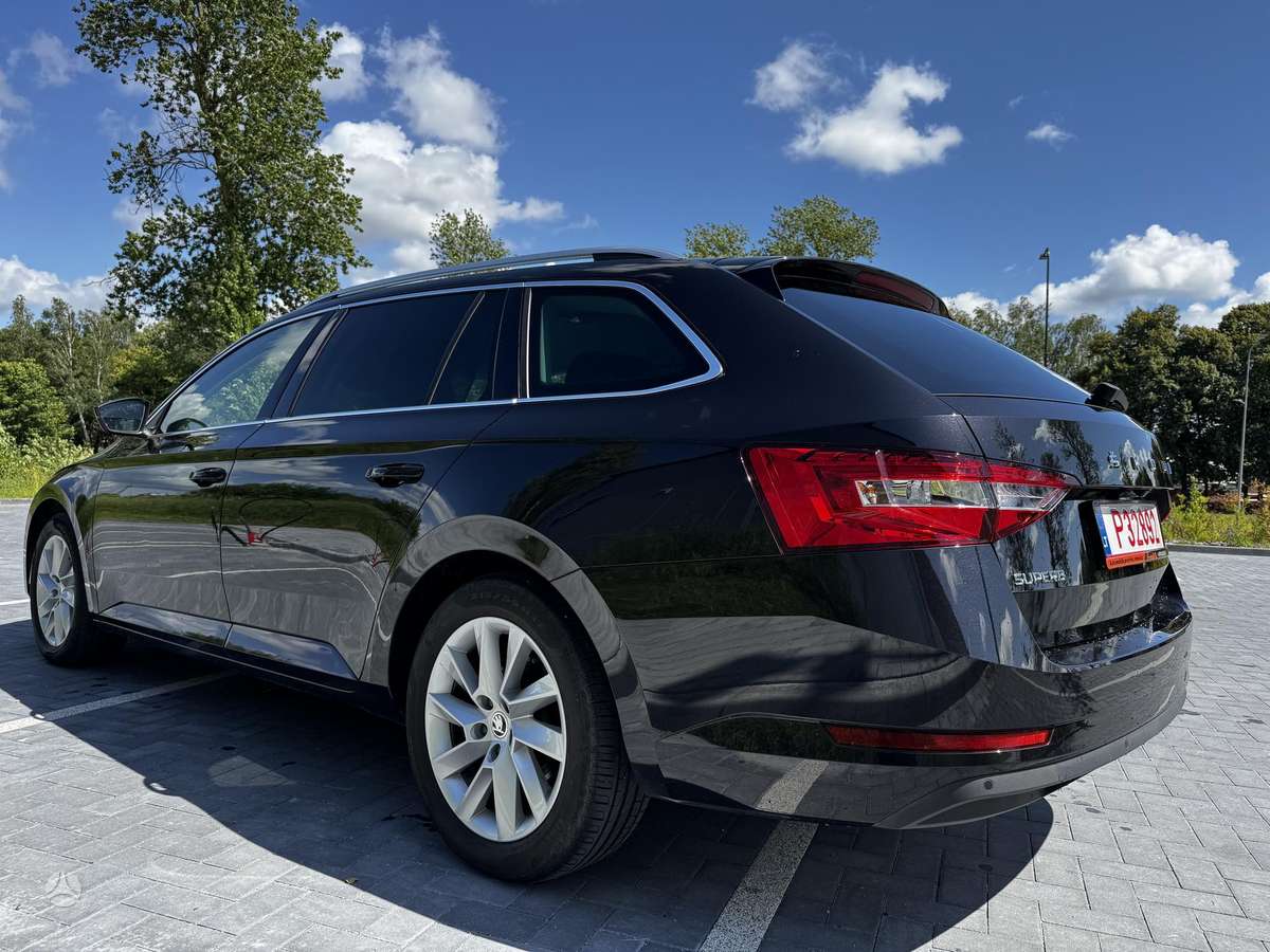 Škoda Superb - 11