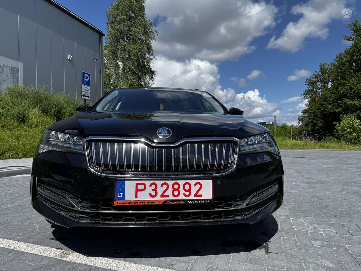 Škoda Superb - 7