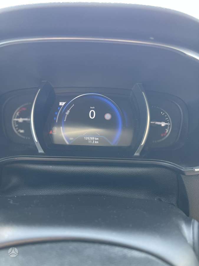 Renault Megane - 9