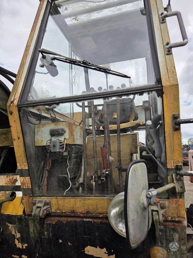 -Kita- POCLAIN, construction and road construction equipment
