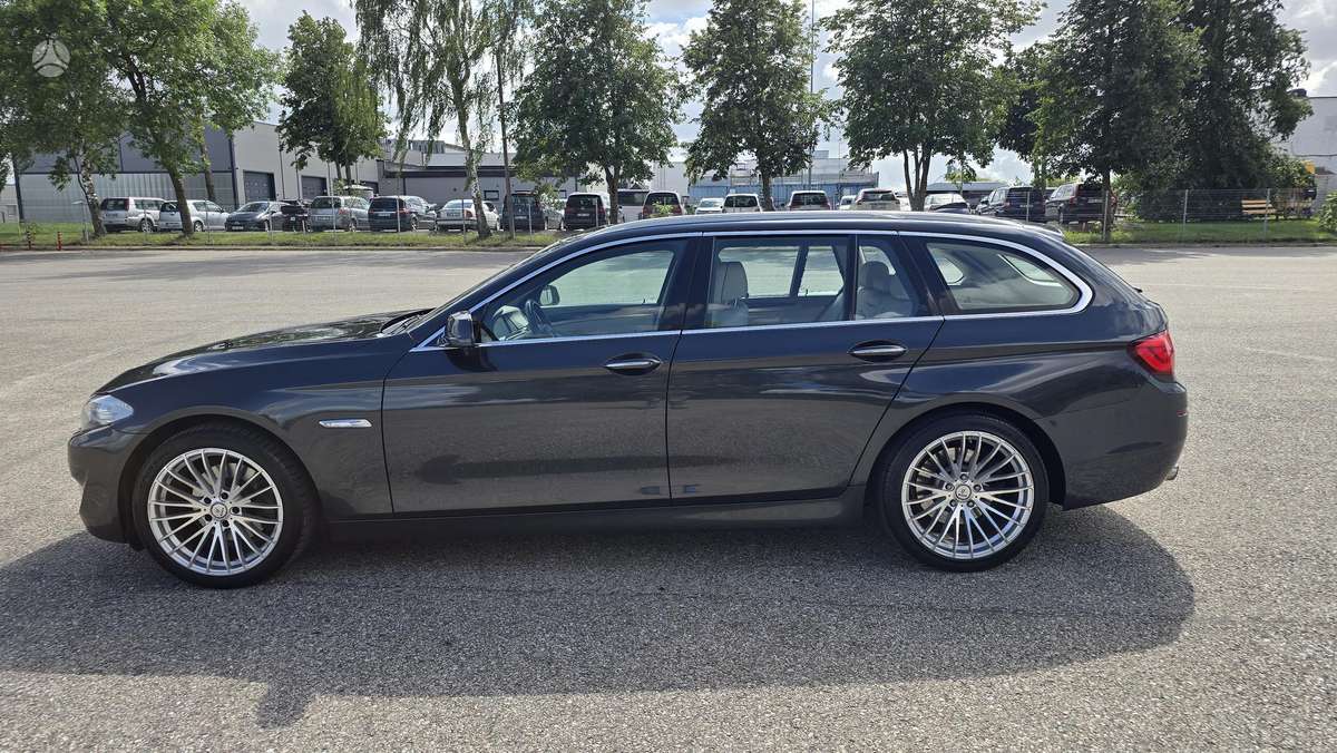 BMW 520, 2.0 l., universalas