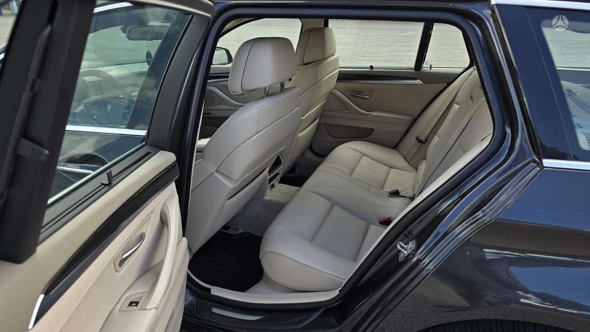 BMW 520, 2.0 l., universalas