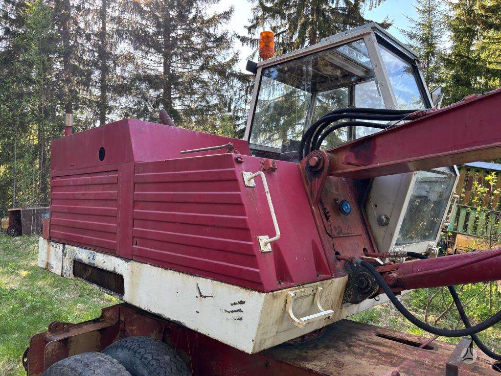 Potain Tys 4x4, ekskavatoriai