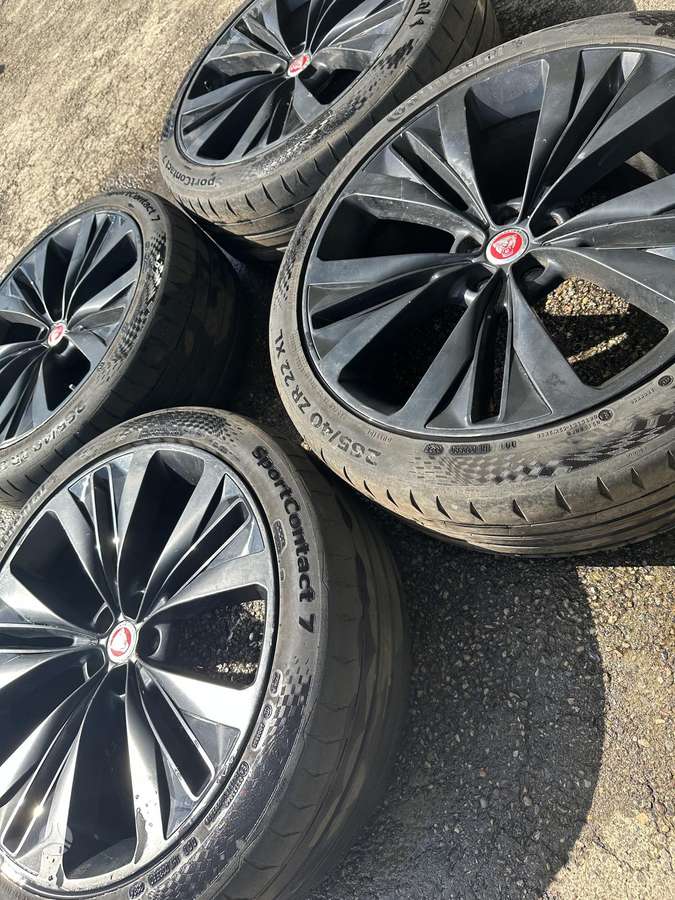 Jaguar F-PACE, light alloy, R22