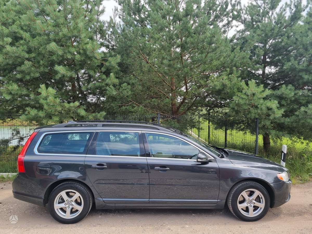 Volvo V70, 2.0 l., Универсал