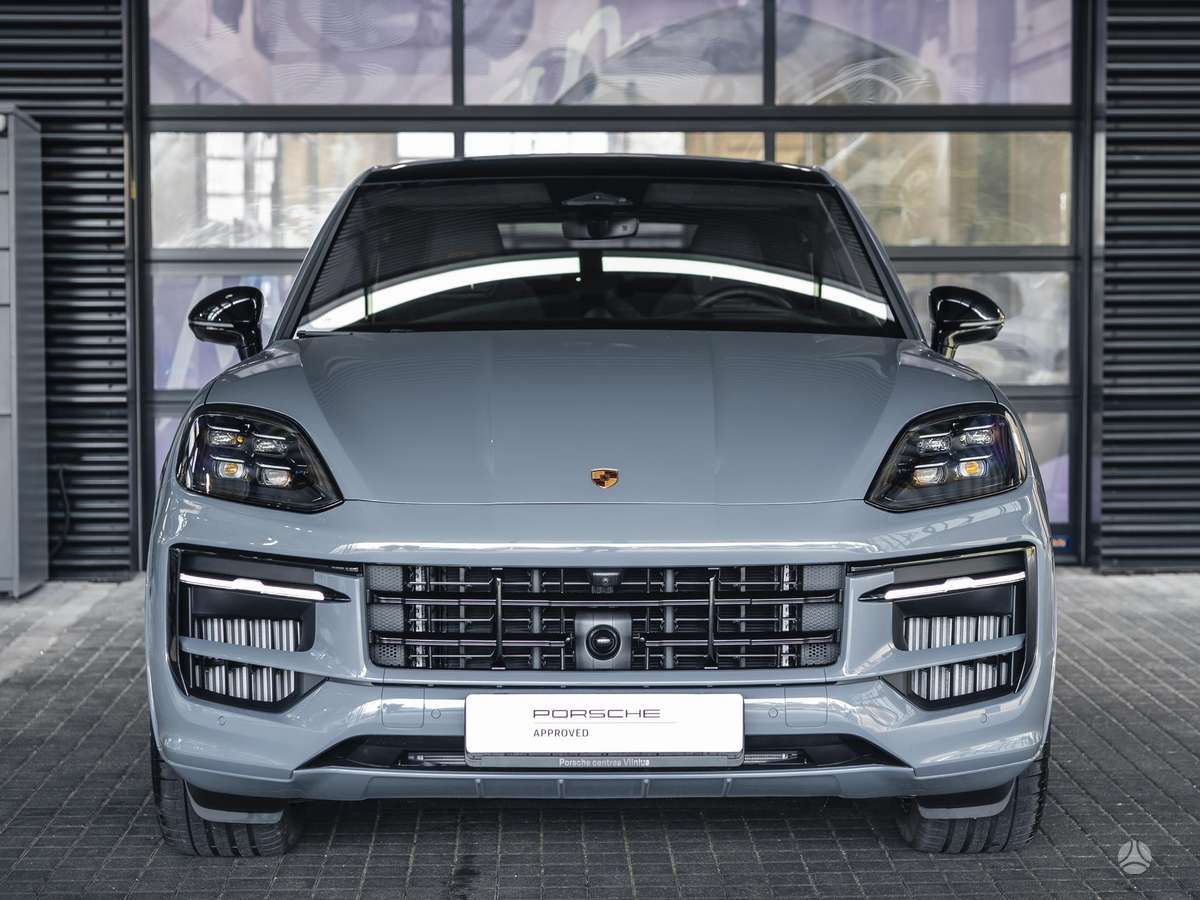 Porsche Cayenne Coupe - 8