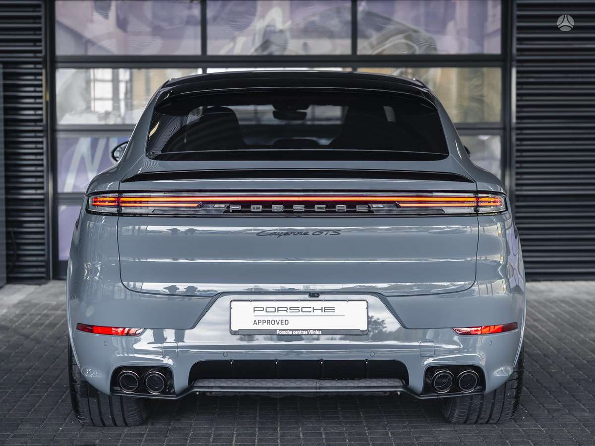 Porsche Cayenne Coupe - 4