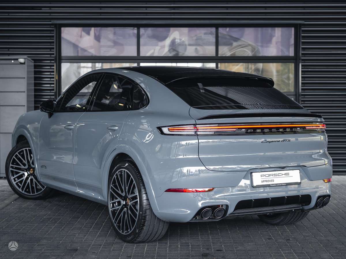 Porsche Cayenne Coupe - 3