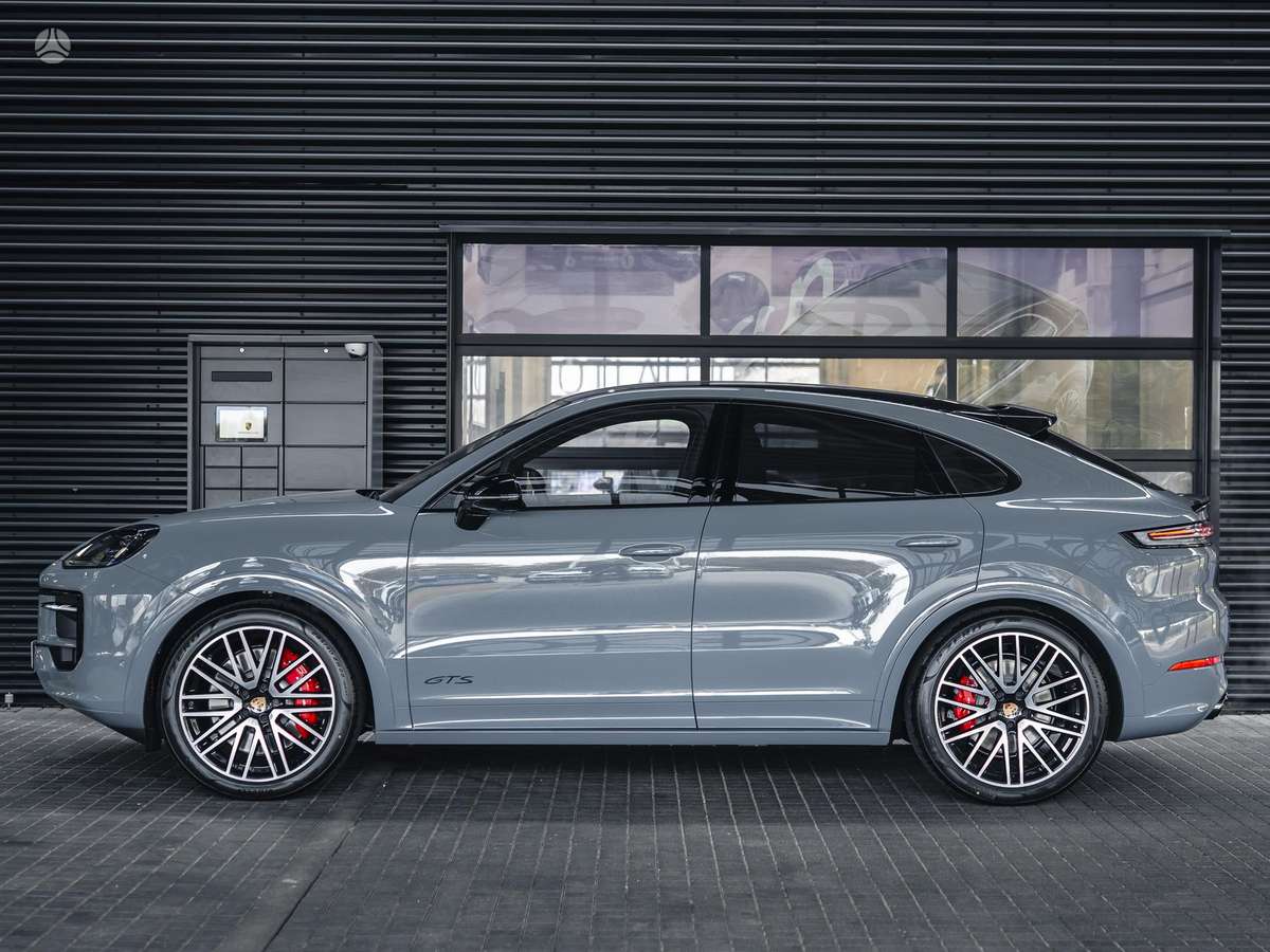 Porsche Cayenne Coupe - 2