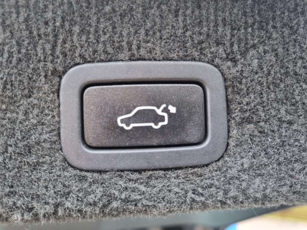 Volvo V70, 2.0 l., Универсал