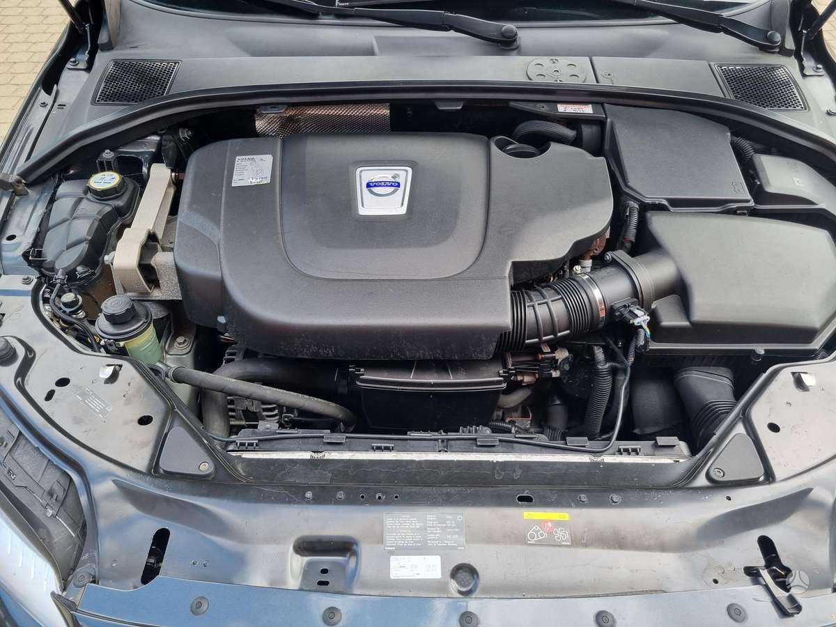 Volvo V70, 2.0 l., Универсал