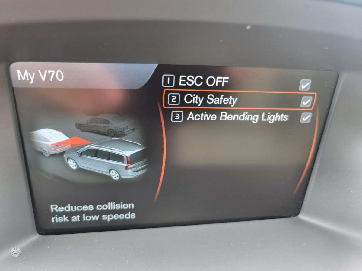 Volvo V70, 2.0 l., Универсал