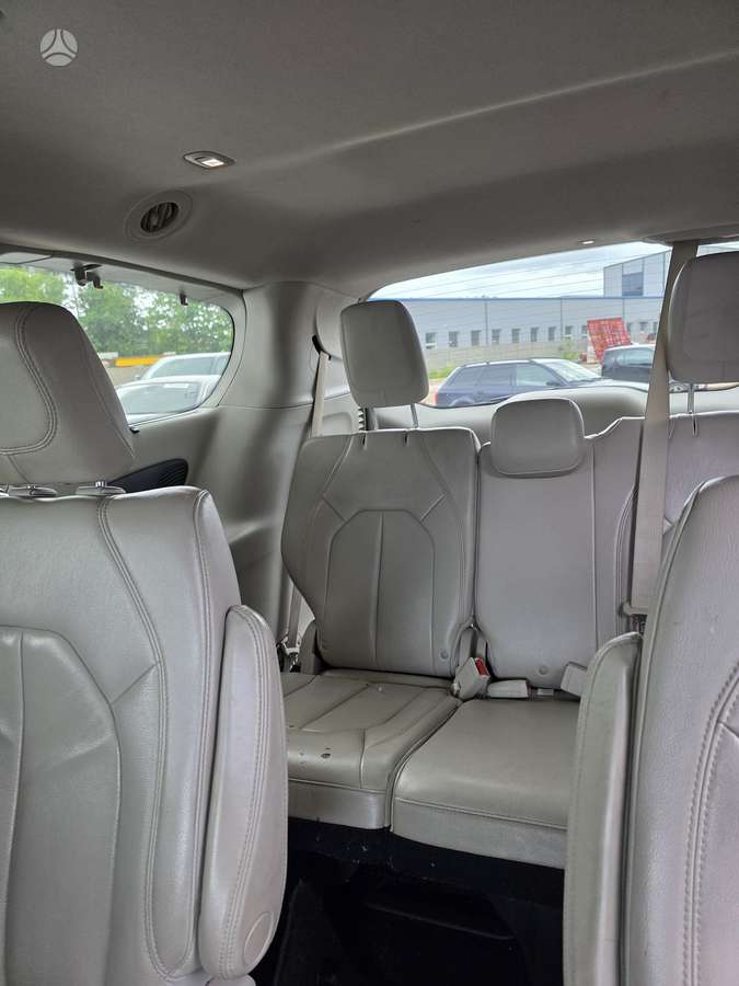 Chrysler Pacifica, 3.6 l., Минивэн