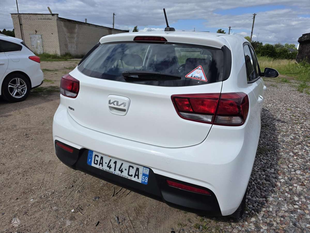 Kia Rio, 1.2 l., hatchback