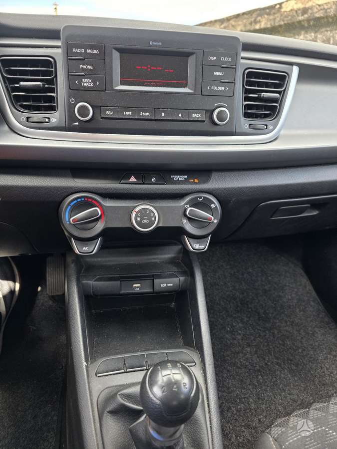 Kia Rio, 1.2 l., hatchback
