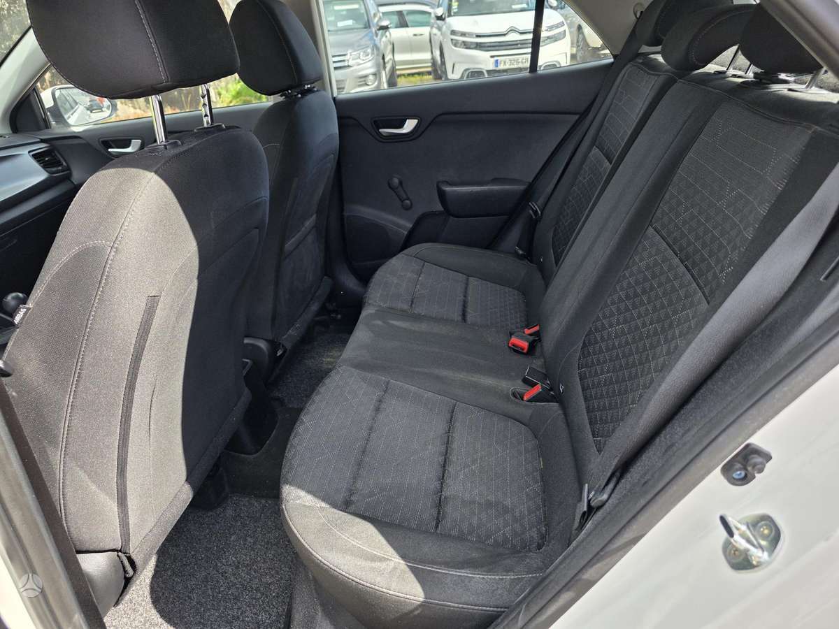 Kia Rio, 1.2 l., hatchback