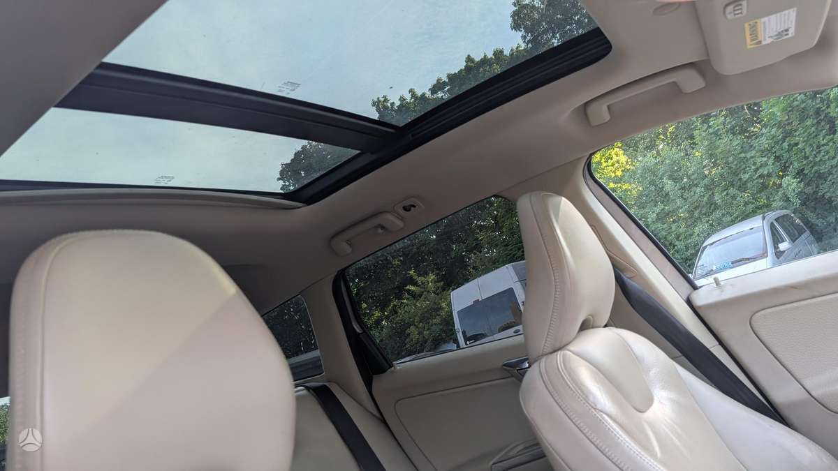 Volvo XC60 - 12