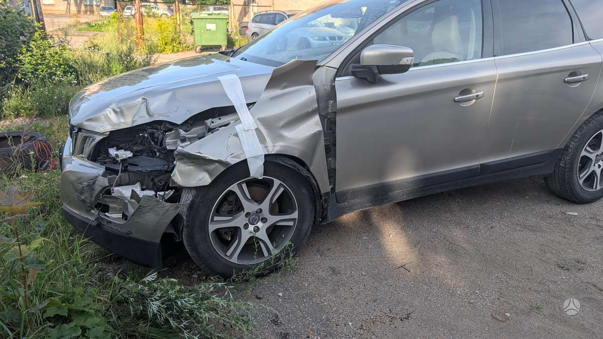 Volvo XC60 - 4