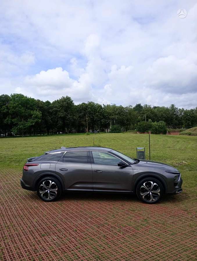 Citroen C5 X, 1.2 l., hatchback