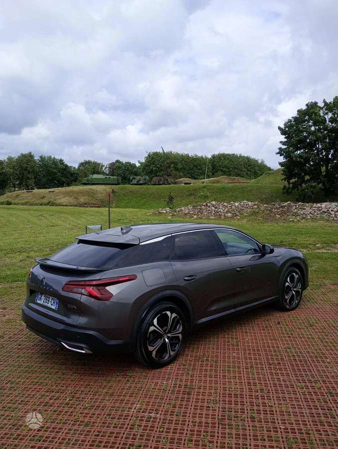 Citroen C5 X, 1.2 l., hatchback