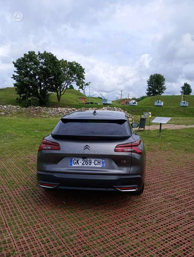 Citroen C5 X, 1.2 l., hatchback