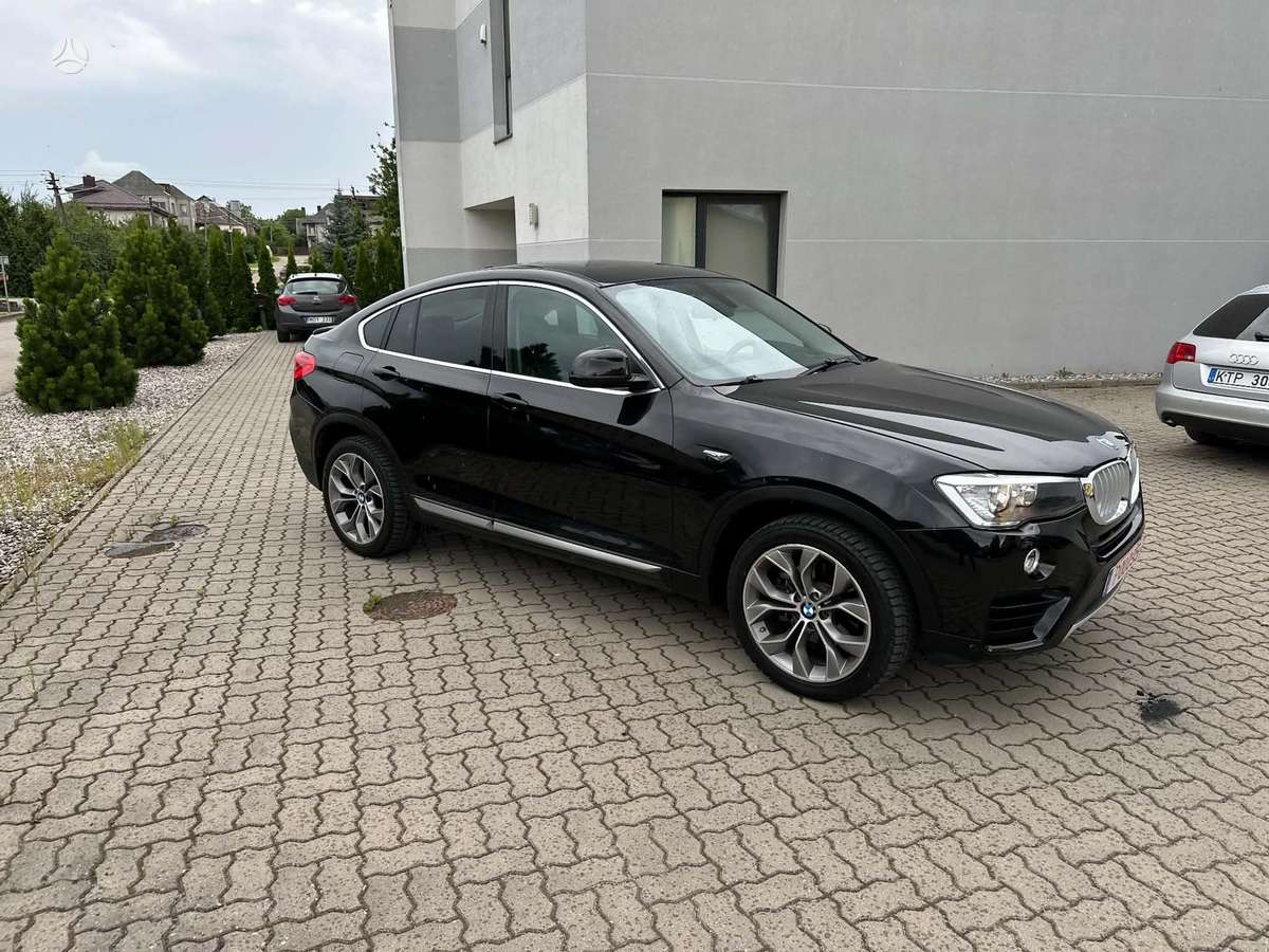 BMW X4, 2.0 l., off-road / crossover