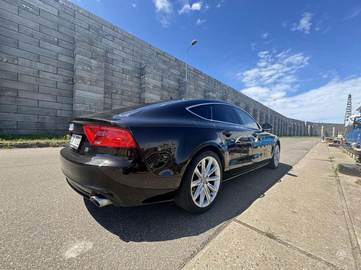 Audi A7, 3.0 l., Хэтчбек