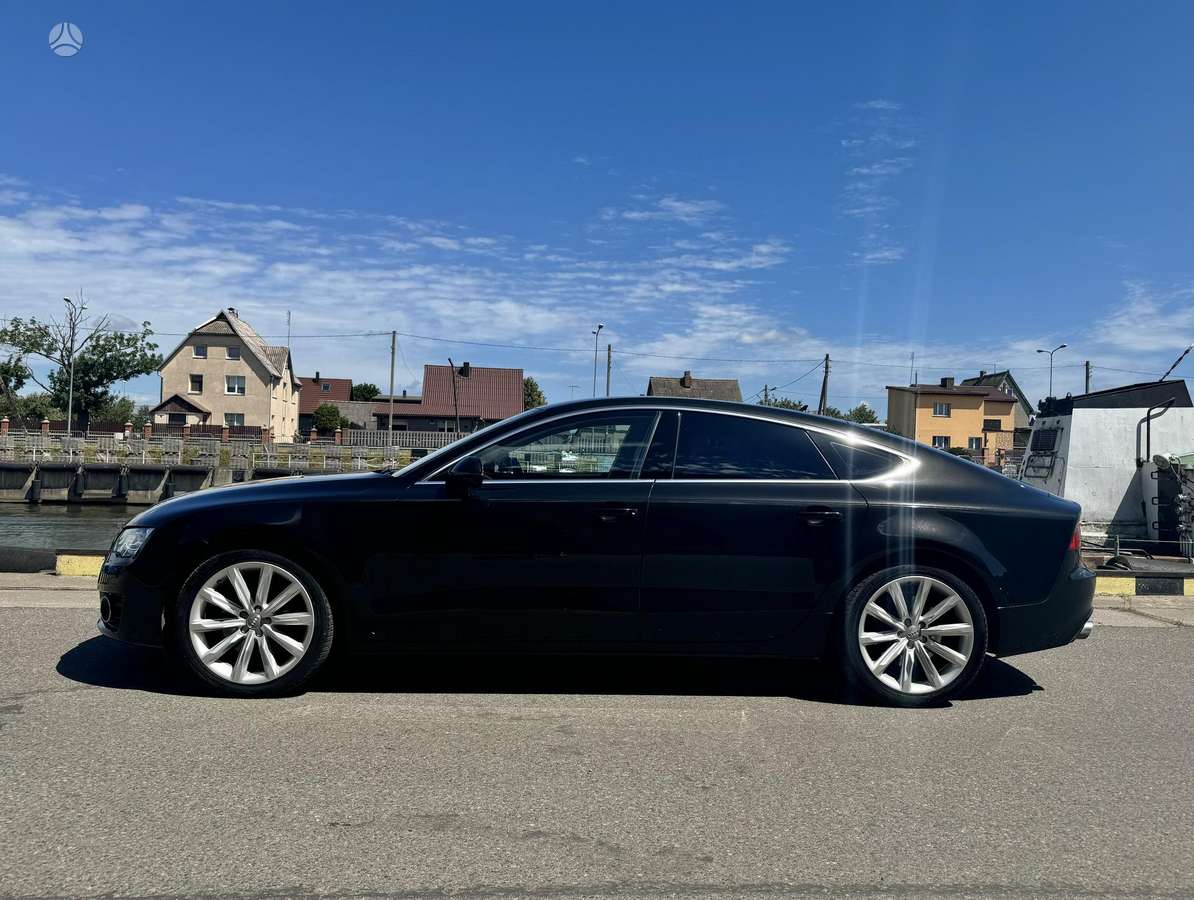 Audi A7, 3.0 l., hatchback