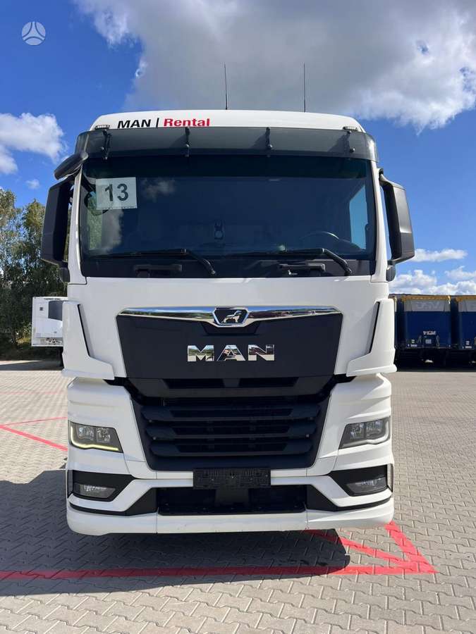 MAN TGX 28.510 6x2 RETARDER, double sleeper