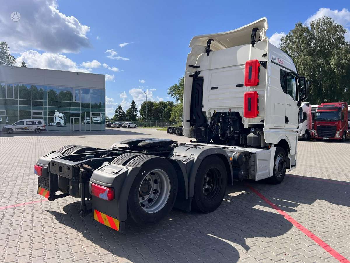 MAN TGX 28.510 6x2 RETARDER, double sleeper