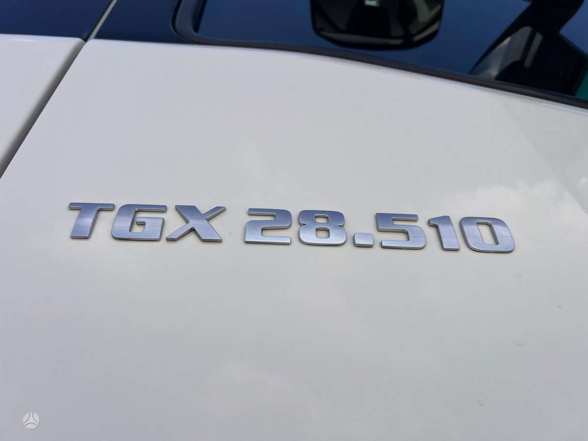 MAN TGX 28.510 6x2 RETARDER, double sleeper