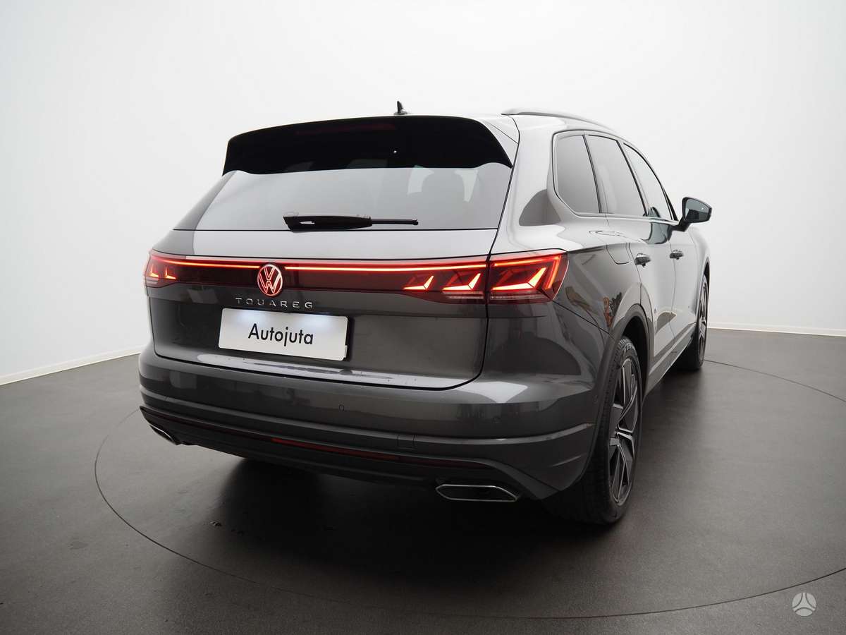 Volkswagen Touareg - 4