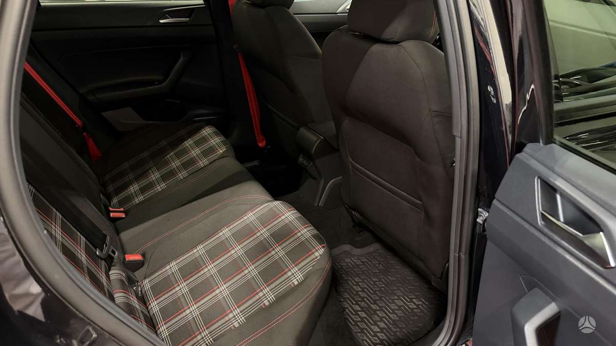 Volkswagen Polo, 2.0 l., hatchback
